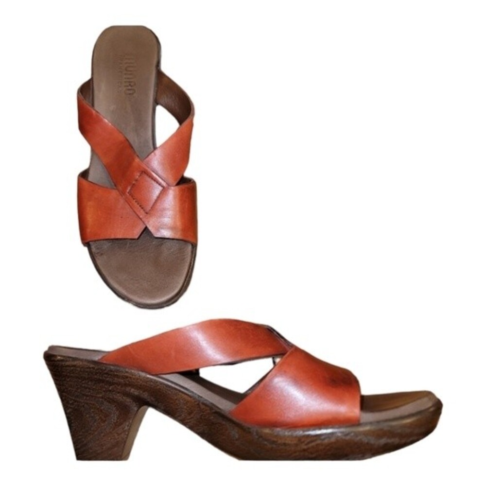 Munro American Women's Heels Sandal Open Toe Slip On Leather Wood Red Size 9